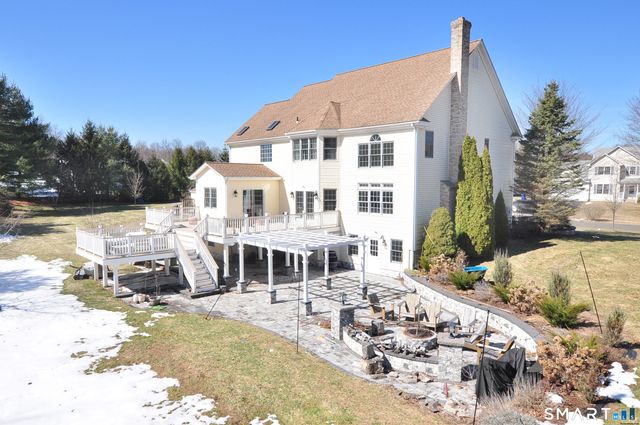 112 Gilbert Lane, South Windsor, CT 06074
