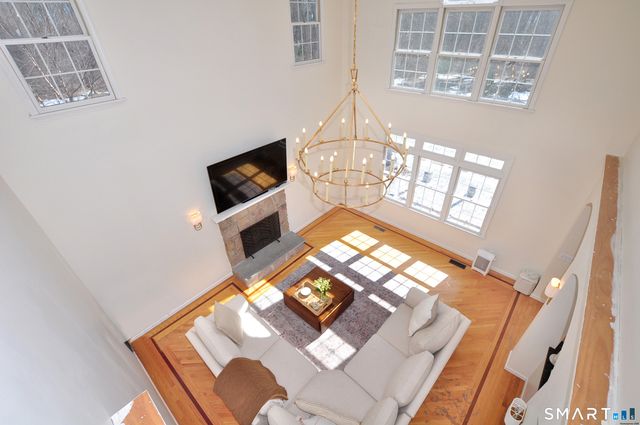 112 Gilbert Lane, South Windsor, CT 06074