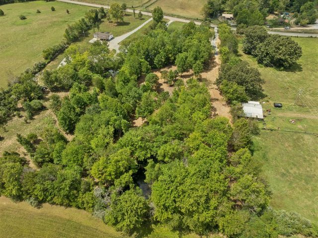 2611 Hwy 48 S, Dickson, TN 37055