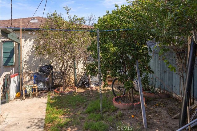 650 W 107th Street, Los Angeles, CA 90044