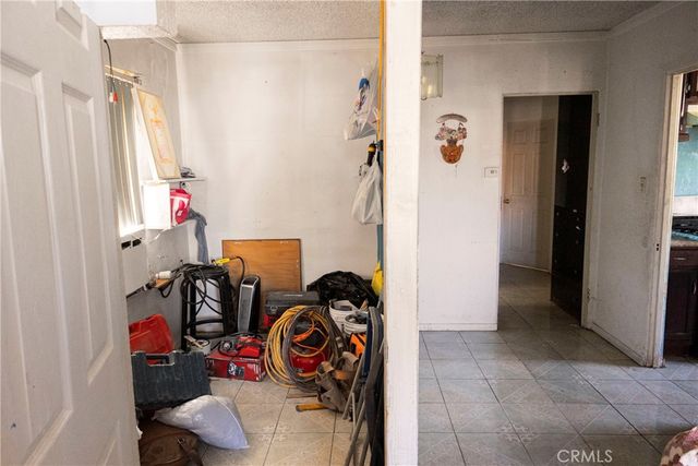 650 W 107th Street, Los Angeles, CA 90044
