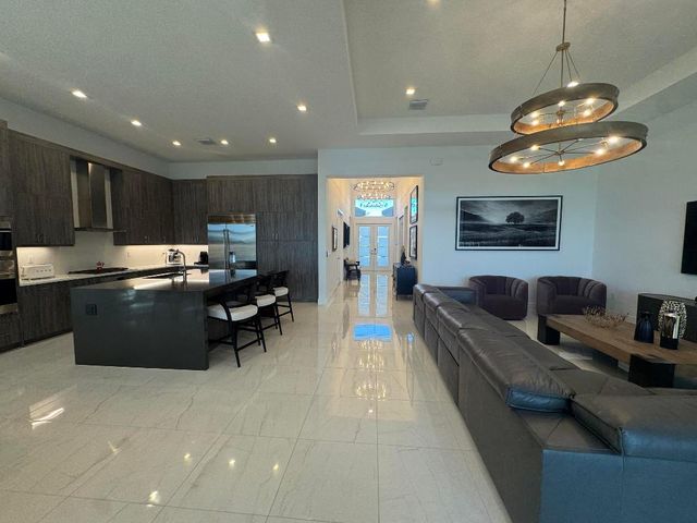 9933 Migration Point, Palm Beach Gardens, FL 33412