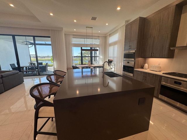 9933 Migration Point, Palm Beach Gardens, FL 33412