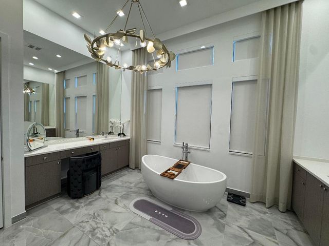 9933 Migration Point, Palm Beach Gardens, FL 33412