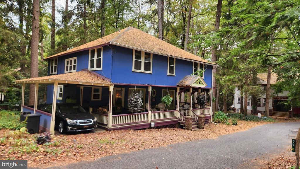506 3RD ST, Mt Gretna, PA 17064