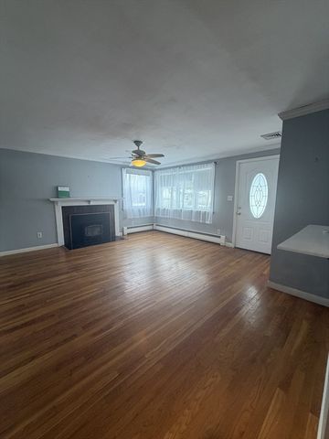 15 Calvin St, Braintree, MA 02184