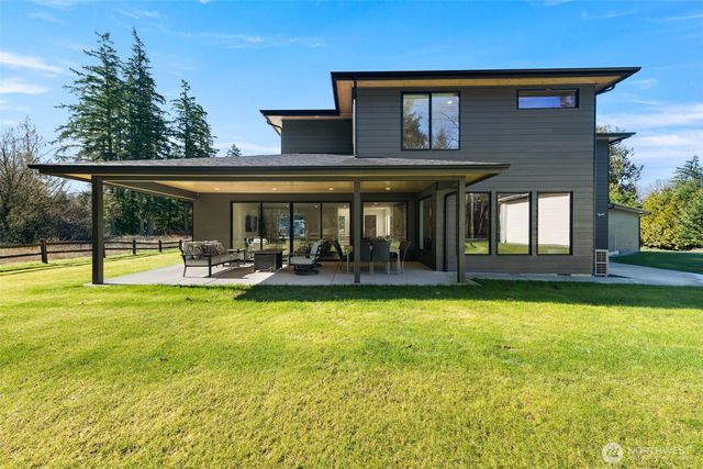 9415 139th Street Ct E, Puyallup, WA 98373