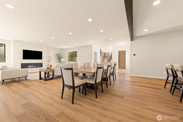 9415 139th Street Ct E, Puyallup, WA 98373