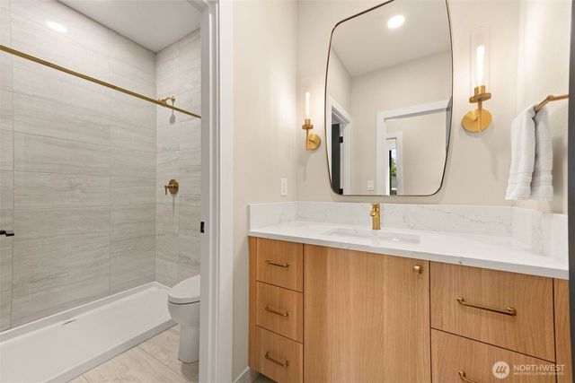 9415 139th Street Ct E, Puyallup, WA 98373