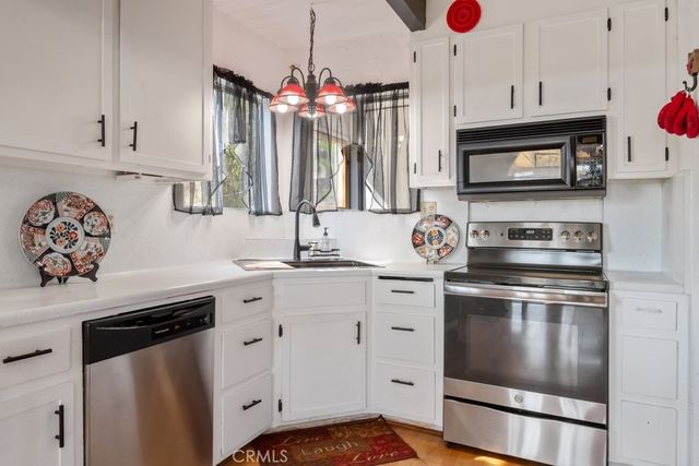 17247 Encina Drive, Lake Elsinore, CA 92530