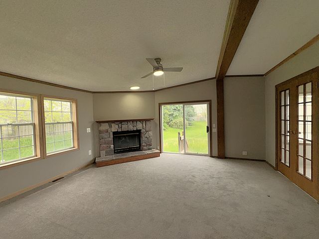 388 Laurel Drive, Monroe, MI 48161