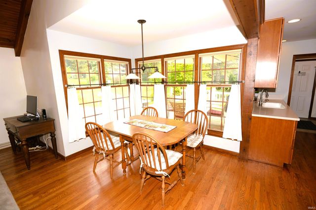 50588 Linden Grove Lane, Granger, IN 46530