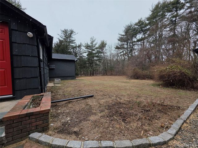 200 Deforest Road, Dix Hills, NY 11746