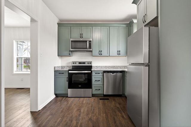 338 Clark St, Sparta, TN 38583