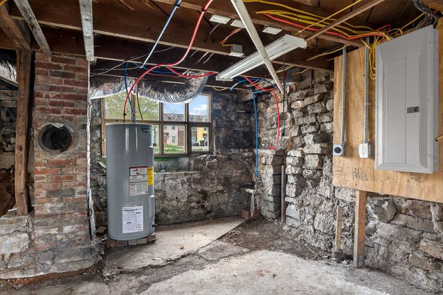 338 Clark St, Sparta, TN 38583