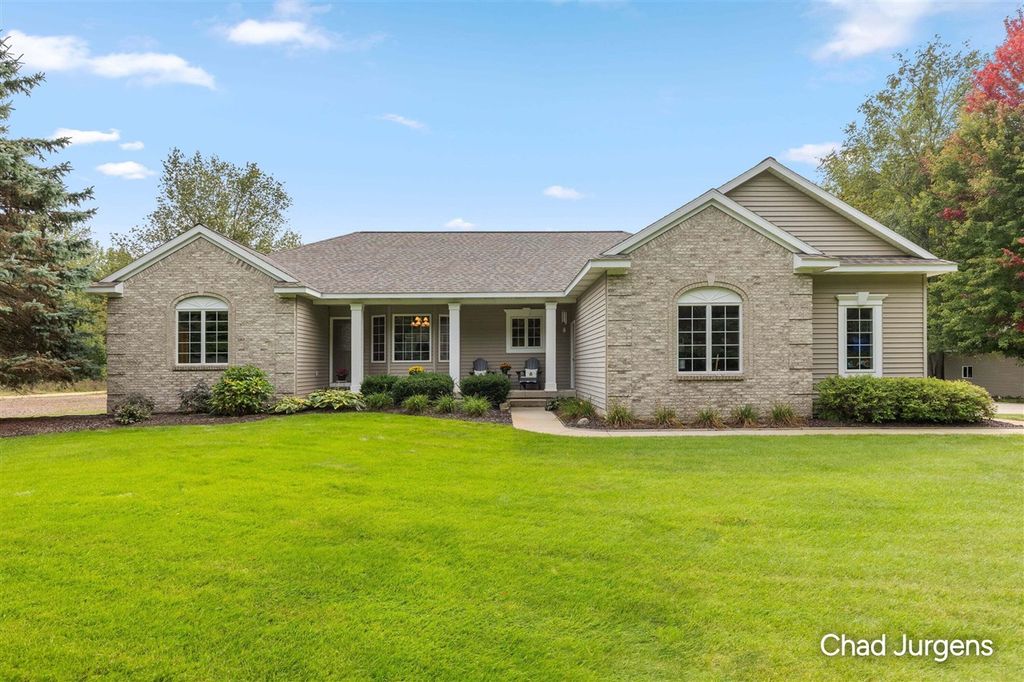 4970 Rosewood Street, Hudsonville, MI 49426