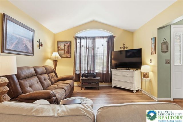 1170 Vera Drive, Easton, PA 18040