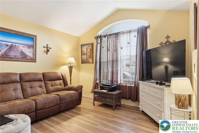 1170 Vera Drive, Easton, PA 18040
