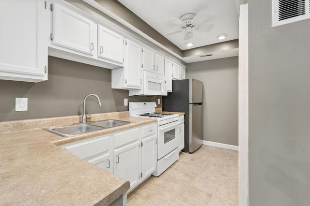 4990 Deer Forest Place, Westerville, OH 43081