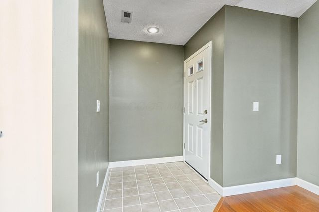 4990 Deer Forest Place, Westerville, OH 43081
