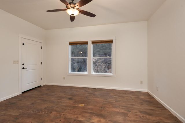 19085 NW Mt Hood Place, Bend, OR 97703