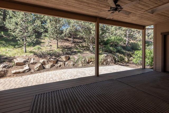 19085 NW Mt Hood Place, Bend, OR 97703