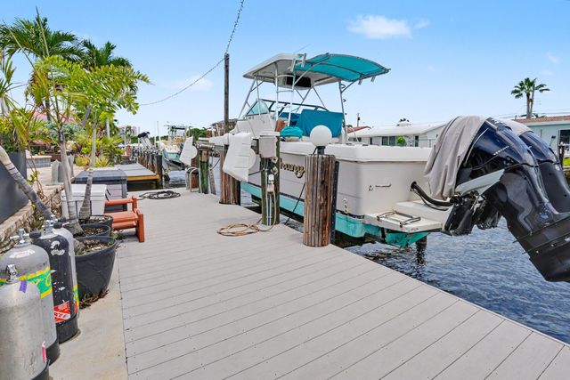 2712 SE 13TH Court, Pompano Beach, FL 33062