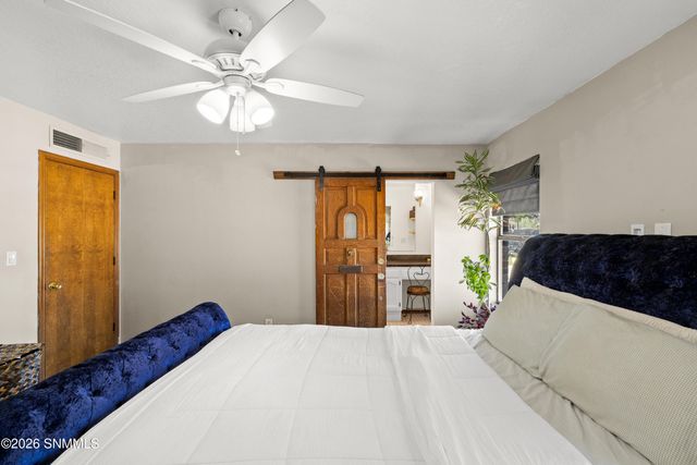 1655 Candlelight Drive, Las Cruces, NM 88011