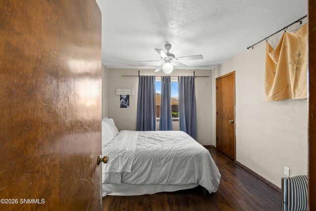 1655 Candlelight Drive, Las Cruces, NM 88011
