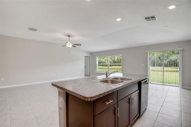 7122 SAMUEL IVY DRIVE, Tampa, FL 33619