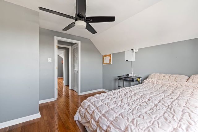 8422 W 45th Street, Lyons, IL 60534