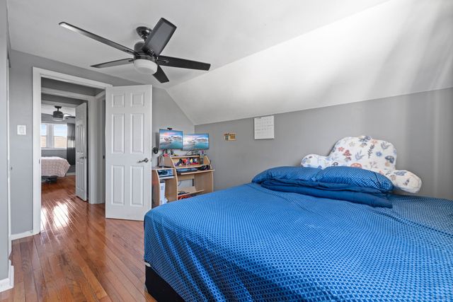 8422 W 45th Street, Lyons, IL 60534