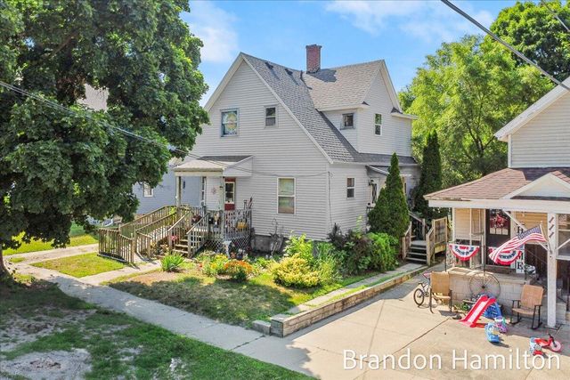 107 W Center Street, Belding, MI 48809