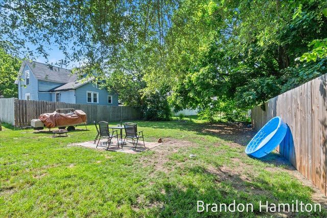 107 W Center Street, Belding, MI 48809