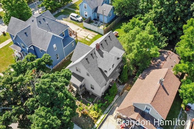 107 W Center Street, Belding, MI 48809