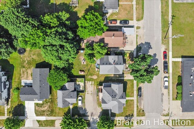 107 W Center Street, Belding, MI 48809
