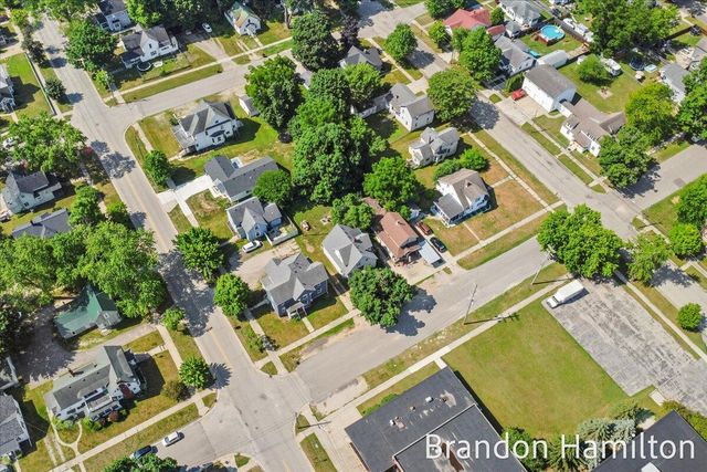 107 W Center Street, Belding, MI 48809