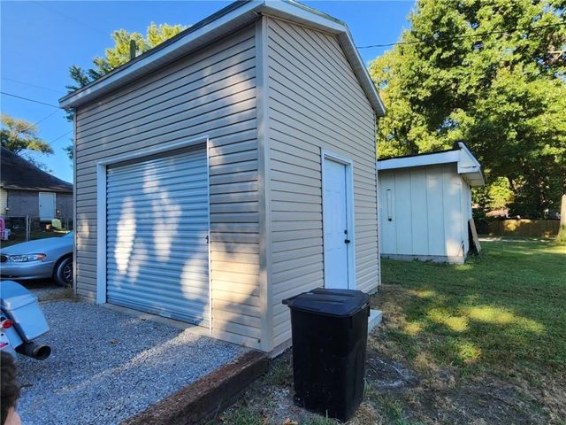 602 Grover Street, Warrensburg, MO 64093