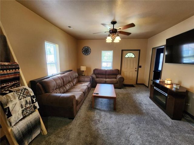 602 Grover Street, Warrensburg, MO 64093