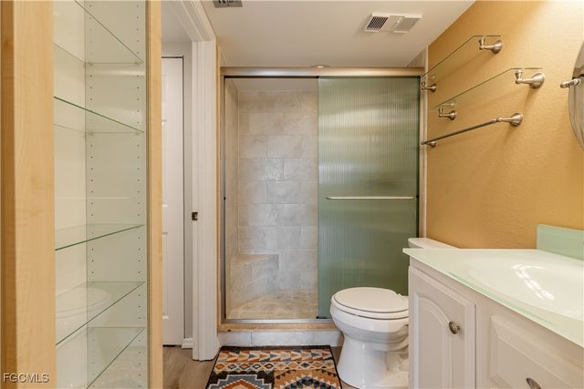 2875 Palm Beach BLVD 607, Fort Myers, FL 33916