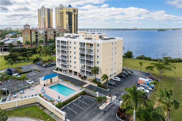 2875 Palm Beach BLVD 607, Fort Myers, FL 33916