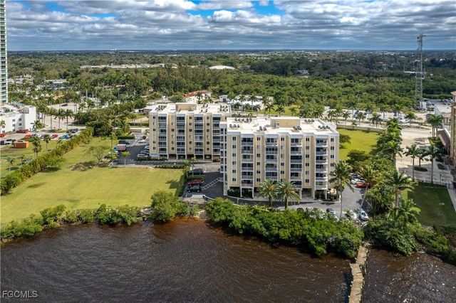 2875 Palm Beach BLVD 607, Fort Myers, FL 33916