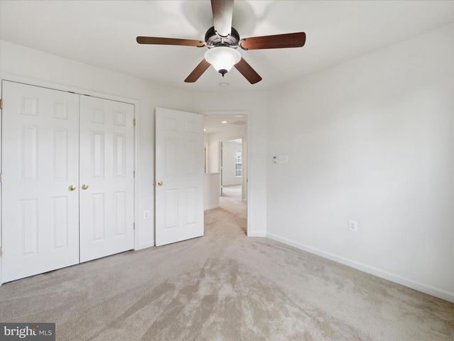 58 BATTLEFIELD DR, Charles Town, WV 25414