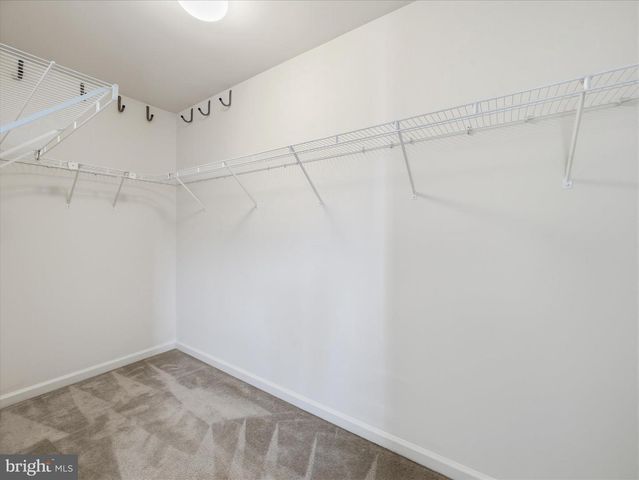 58 BATTLEFIELD DR, Charles Town, WV 25414