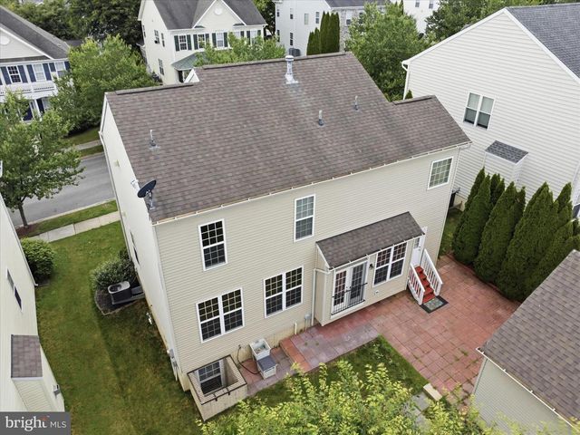 58 BATTLEFIELD DR, Charles Town, WV 25414