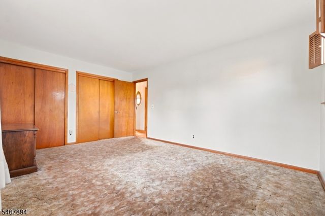 31 Beachwood Rd, Parsippany-troy Hills Twp., NJ 07054
