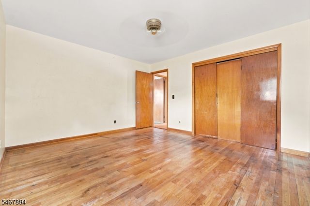 31 Beachwood Rd, Parsippany-troy Hills Twp., NJ 07054