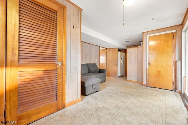 31 Beachwood Rd, Parsippany-troy Hills Twp., NJ 07054
