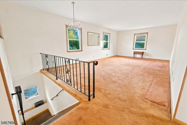 31 Beachwood Rd, Parsippany-troy Hills Twp., NJ 07054