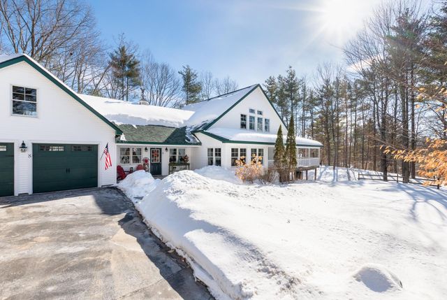 8 Oak Knoll Road, Meredith, NH 03253